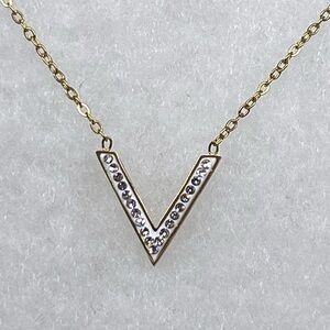 Gold V Pendant Necklace with Crystals